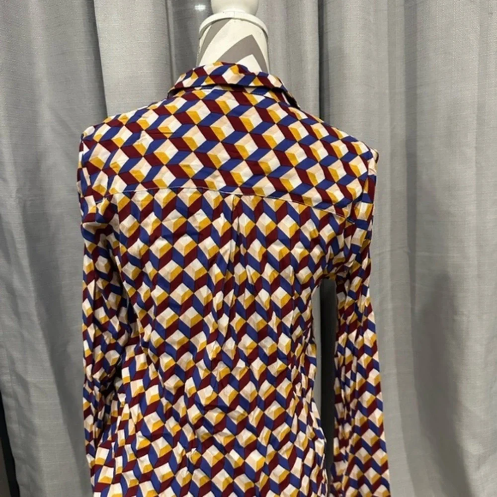 Forever 21 button down‎ - Picture 4 of 6